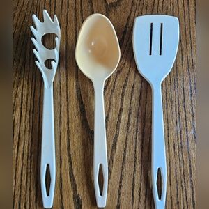 Vintage Tailor Made Products 3 Piece Plastic Kitchen Utensil Set USA